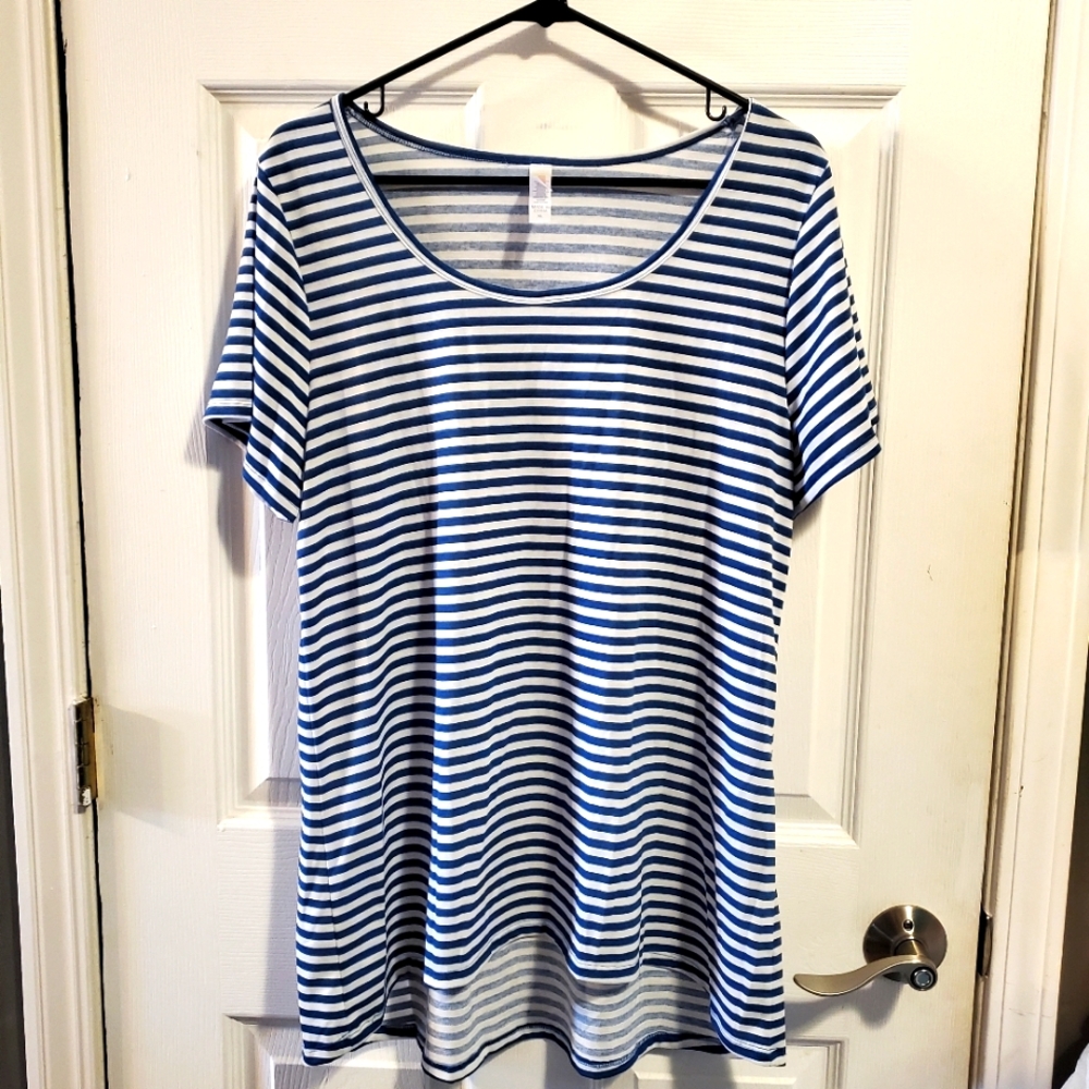 LulaRoe Size XL  Blue Stripe